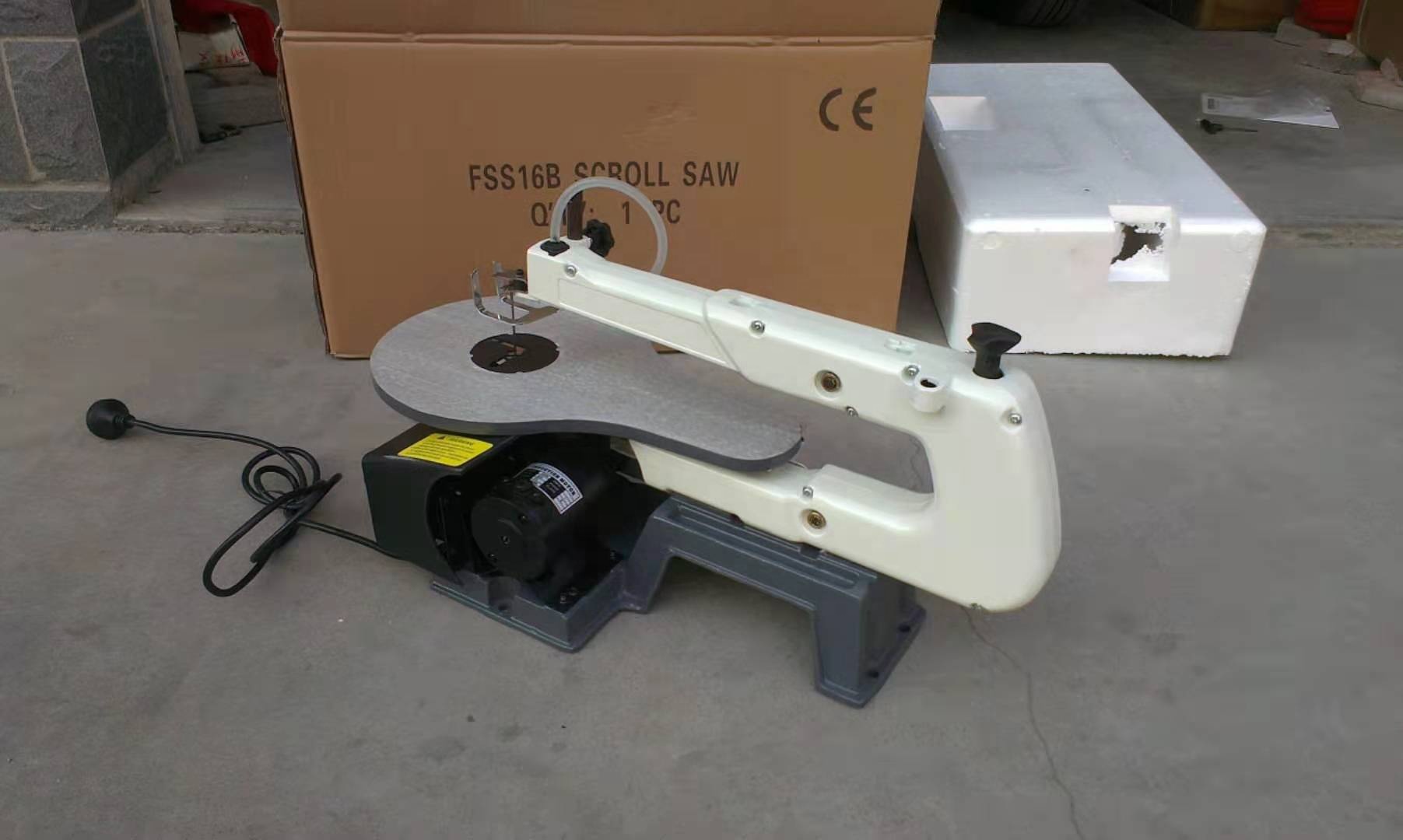 Taglio del legno Desktop indus - Woodworking Electric Saw recensione e prezzo